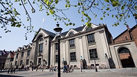 Tørnæs åbner for at justere forskningsmål