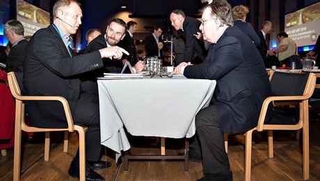 Det handler økonomiforhandlingerne også om