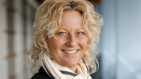 Centerleder: Fagfolk skal bygge bro