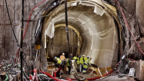 Økonomer støtter strammere styring af offentligt byggeri