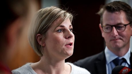 Dansk Folkepartis bygnings- og boligordfører går på barsel 