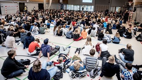 Elever raser over undersøgelse af udskrivninger