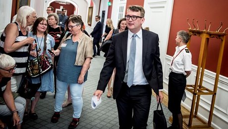 Troels Lund overvejer ekstra penge til Arbejdstilsynet