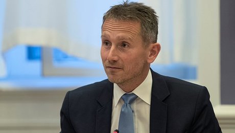 Ugens uddannelse: Farvel til besparelser og fremskridt i forhandlinger