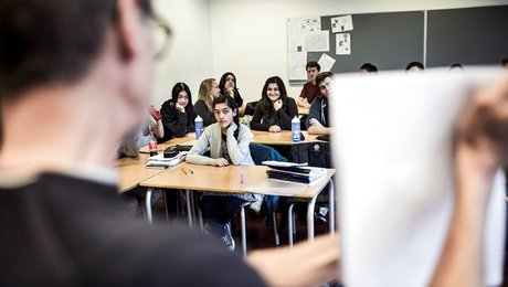 Minister vil indføre loft over ikke etnisk danske gymnasieelever