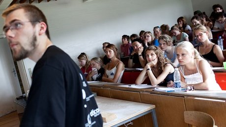 Skattelettelser skal finansiere afskaffelse af udskældt sparekrav 