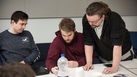 LOS: Nye socialpædagoger bliver ikke klædt på til at møde kompleks praksis
