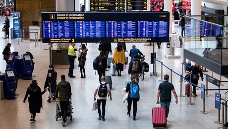 Tusindvis af elever får aflyst deres studietur