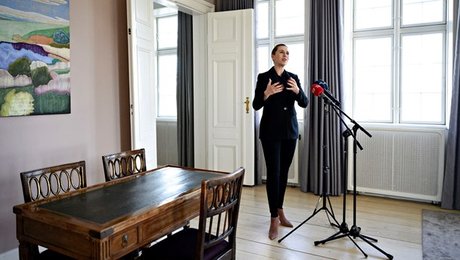 Analyse: Mette Frederiksens krisestyring tager topstyring til et nyt niveau