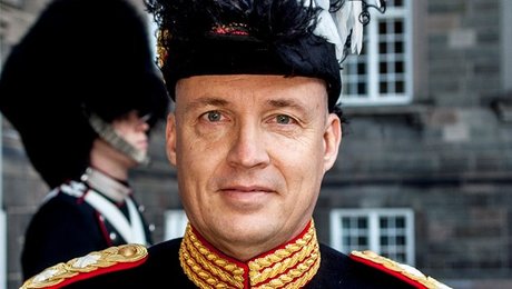 Sagen om tidligere hærchefs mulige magtmisbrug er i gang: Her er det vigtigste, du skal vide