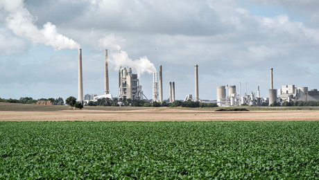 Dansk Erhverv: Ensartet klimaskat og lempet erhvervsskat er vejen til at nå klimamålene