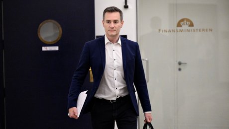 Rasmus Jarlov om forhandlinger om kompensationspakker: Syg arbejdskultur fører til elendige beslutninger