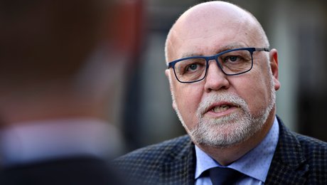 Venstre: Chaufførmangel kræver handling fra transportministeren 