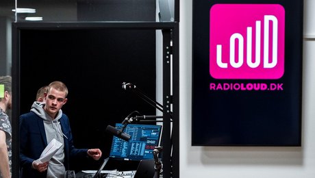 Det lærte vi på Loud-samråd: Minister åbner for at droppe udbud i fremtiden, og partier vil undersøge udskældt stations brug af skattekroner