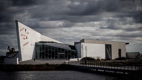 Ledelseskultur og arbejdsmiljø på kunstmuseet Arken møder kritik fra flere medarbejdere