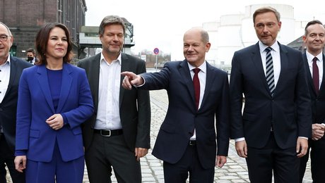 Tyske koalitionspartier lander aftale: Olaf Scholz bliver ny forbundskansler