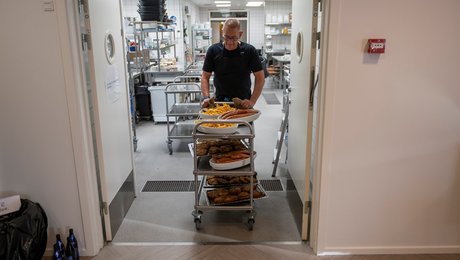 21. låge i Altingets fotojulekalender: Bockwurst, Schnitzel und Schweinshaxe