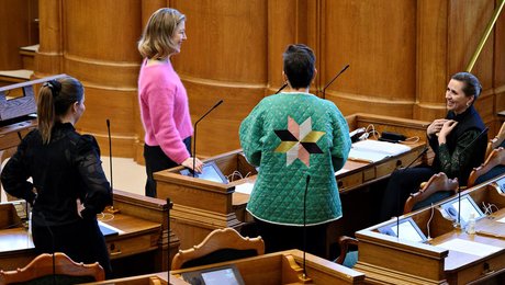 Snit af målinger: Sådan står partierne