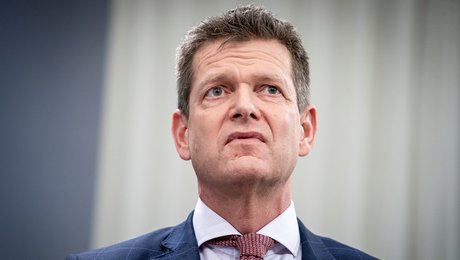 Brostrøm efter amputationssag: Læger skal være mindre bange for at pege på lav kvalitet hos kollegaer