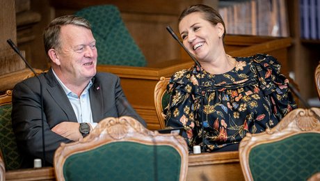 Snit af målinger: Moderaterne og Socialdemokratiet har klaret valgkampens første uge bedst 
