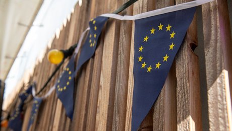 EU-bog er en omhyggelig dans gennem 50 års samarbejde 