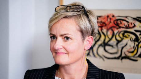 Rosenkrantz-Theil under samråd om døgninstitutioner: Vi bliver nødt til at kigge på uddannelsesniveauerne