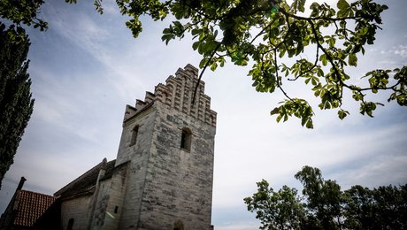 Sådan vil menighedsrådene komme økonomisk ulighed i folkekirken til livs