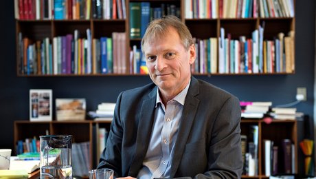 Biskop har scoret internationalt topjob: "Min førsteprioritet er stadig at være biskop i Viborg"