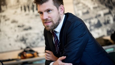 Bertel Haarder fik 64 svar om dumme regler i folkekirken – nu vil minister igen have input før mulig lovændring