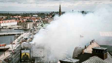 Forsker og studerende: Børsen-branden har mindet os om vigtigheden af kulturelle holdepunkter