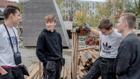 Danske Erhvervsskoler og -Gymnasier: Lad os tale ungdomsmiljøet på erhvervsskolerne op