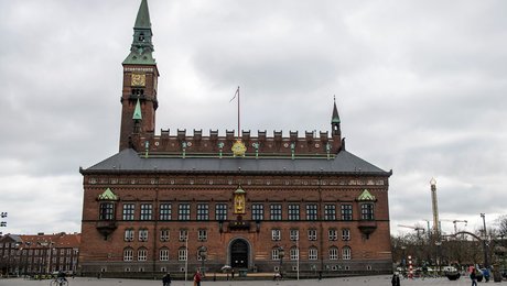 Chef for overborgmesterens sekretariat stopper