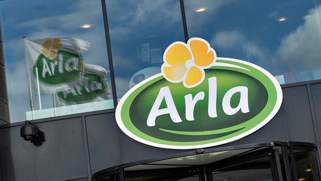 Arla-direktør går på pension – ny fundet internt