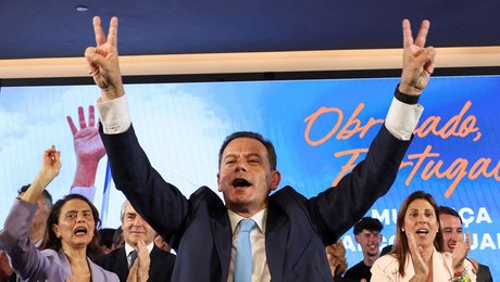 Han tabte parlamentets tillid, men blev alligevel sejrsherre i Portugal