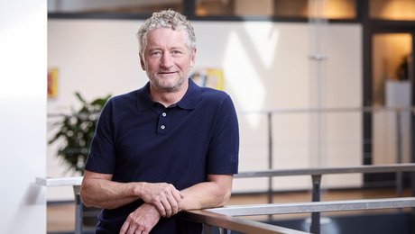 Konstitueret direktør bliver fastansat som chef for Danmarks ældste merkantile erhvervsskole