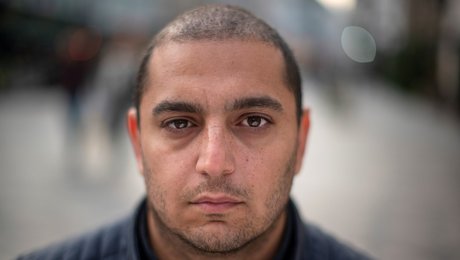 Når champagnen er drukket, begynder arbejdet med at få forskningsstrategien ud over universitetets mure