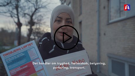 På stemmejagt i Tingbjerg: Se med, når frivillige skal finde 500 personer, der skal gøre bundrekord i valgdeltagelse til skamme