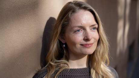 Hver fjerde unge kvinde drømmer om at blive forsørget af sin partner. Det er et fremskridt for ligestillingen