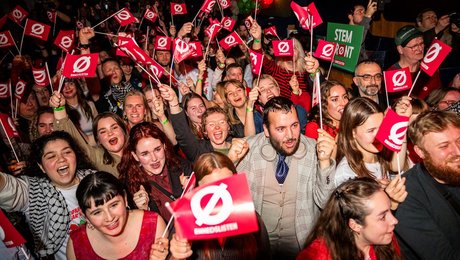 Det er ikke Socialdemokratiet, der har forladt venstrefløjen. Det er Danmark