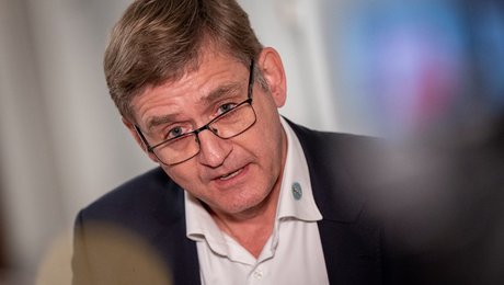 Regioner og PLO genoptager forliste forhandlinger