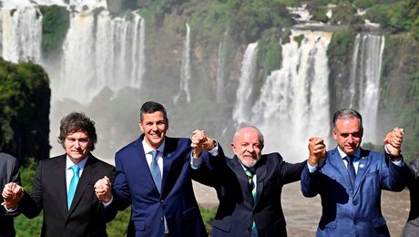 Mens Trump kræver kontrol over Sydamerika, er EU millimeter fra at underskrive gigantisk aftale med kontinentet