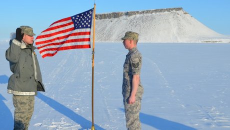 Nato-beskyttelse er nyttesløst for Grønland, når truslen kommer indefra