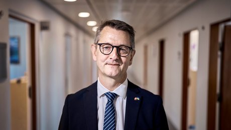 Beredskabsminister siger ”vi kommer godt i gang” for 13 millioner til civilsamfundet, men ser frem til at fonde spæder til 