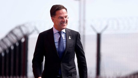 Øjnene er rettet mod Nato til topmøde: Må investeringer i vindenergi tages fra forsvarsbudgettet?