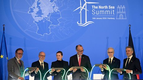 Vindmøller er for tabere, siger Trump. I Europa er de nøglen til at blive fri af USA