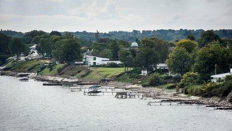 Ny måling: Mange danskere deler ikke statsministerens forargelse over rige boligejere