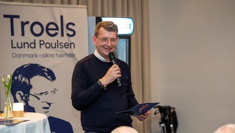 Venstre udelukker regering med SF