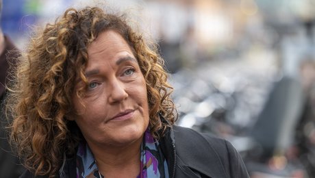 Mens Løkke forhandler, arbejder Nanna Gotfredsen på at få ny socialreform med i regeringsgrundlaget