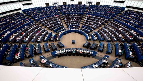 Massivt flertal bag kemi-forslag: ”Et stort skridt i den rigtige retning”