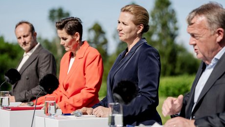 Flere lærere og højere faglighed: Her er de vigtigste punkter i regeringsgrundlaget